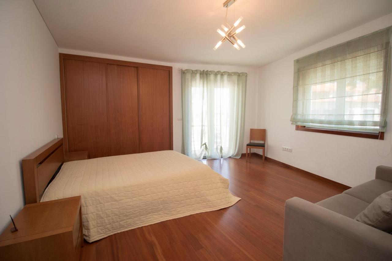 מלון אספוסנדה Riverzenhouse מראה חיצוני תמונה
