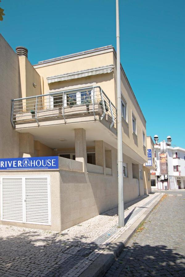 מלון אספוסנדה Riverzenhouse מראה חיצוני תמונה