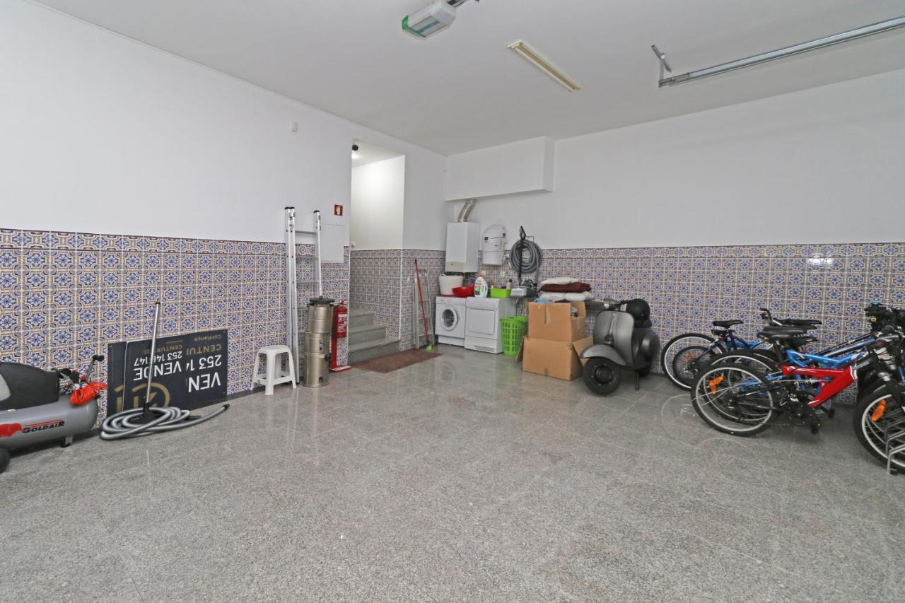 מלון אספוסנדה Riverzenhouse מראה חיצוני תמונה