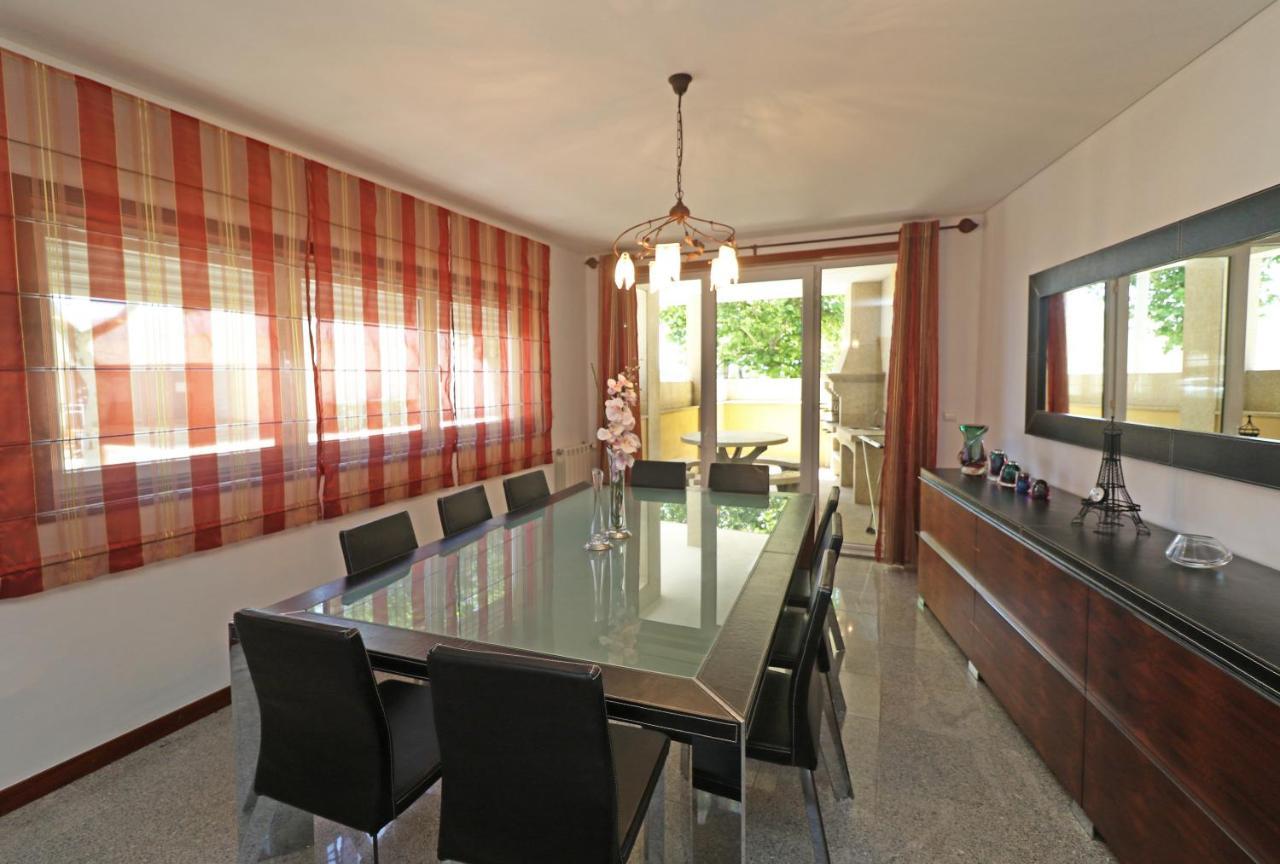 מלון אספוסנדה Riverzenhouse מראה חיצוני תמונה