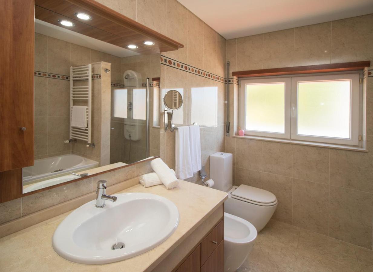 מלון אספוסנדה Riverzenhouse מראה חיצוני תמונה